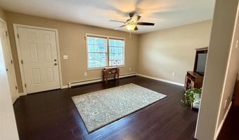 32 Albe Dr, Bennington, VT 05201