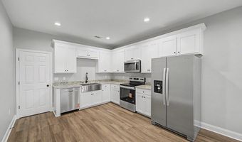 515 Birch St 8, Adel, GA 31620