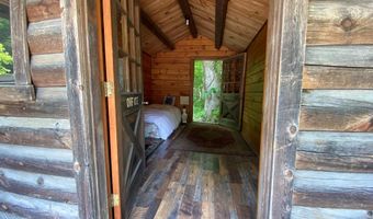 15303 15328 Midland Trl, Ansted, WV 25812
