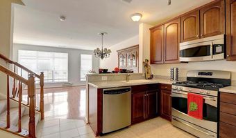 42541 HIGHGATE Ter, Brambleton, VA 20148
