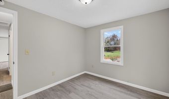 12 N Mason Rd, Brookline, NH 03033