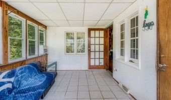 114 Pocantecs Rd, Alloway, NJ 07422