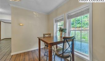 317 Dillard Dr, Jefferson, NC 28640