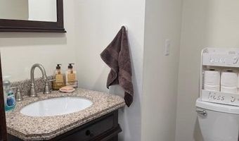 931 S Kline St, Aberdeen, SD 57401