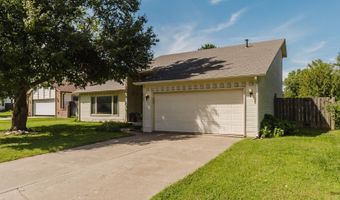 924 W Cedarwood Ct, Andover, KS 67002