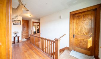 1801 Lee Center Rd, Amboy, IL 61310