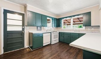 104 Elm St, Adairsville, GA 30103