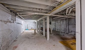 31 Bertha St, Albany, NY 12209