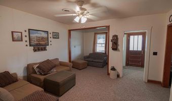 13 W Dade 22, Arcola, MO 65603