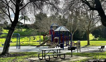 2908 Bellflower Ct, Antioch, CA 94531