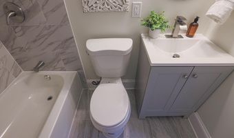 342 E UNIVERSITY Pkwy, Baltimore, MD 21218