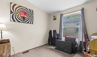 810 Golden West Dr, Belgrade, MT 59714