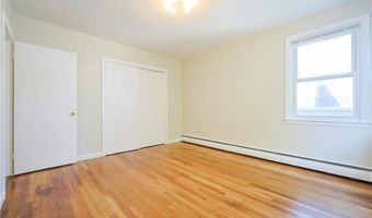 83 Vincent Ave, North Providence, RI 02904