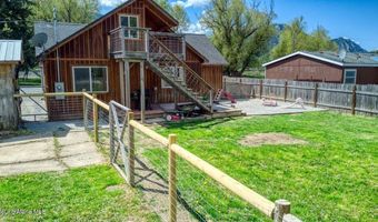 102 W Railroad Ave, Clark Fork, ID 83811