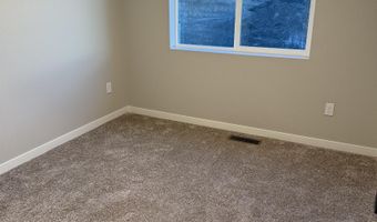 882 Vicksburg St, Box Elder, SD 57719