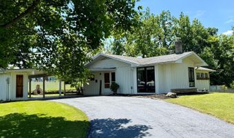 112 S 2nd St, Batesville, IN 47006