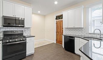 22 E Frankfort St, Columbus, OH 43206