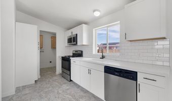 863 Jennys Ln, Fernley, NV 89408