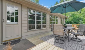 8462 Perrill Rd, Ashville, OH 43103