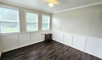 861 Oak Crst, Baxter Springs, KS 66713