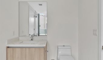 9901 W Bay Harbor Dr 304, Bay Harbor Islands, FL 33154