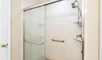 507 Amber St B, Beach Haven, NJ 08008