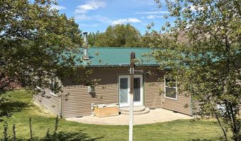 190 Meadow Rd, Challis, ID 83226