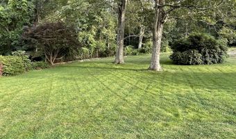 316 Leetes Island Rd, Branford, CT 06405