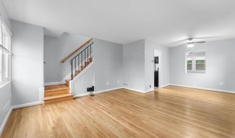 2303 RIVERVIEW Ter, Alexandria, VA 22303