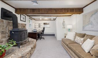 118 Pettee Ave, North Kingstown, RI 02852