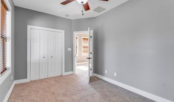 109 Bay Colony Way, Apalachicola, FL 32320