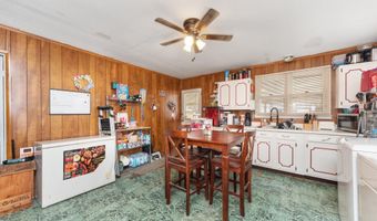 414 E 2nd St, Augusta, KY 41002