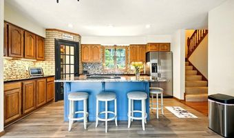415 Lakeshore Rd, Ashland, OH 44805