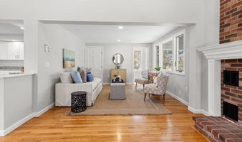 5 Bell Rd 5, Bourne, MA 02532