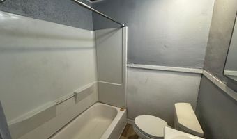 426 Headingly Ave NW A, Albuquerque, NM 87107