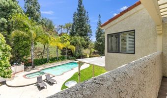6066 Lake Lindero Dr, Agoura Hills, CA 91301