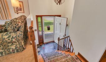 197 Hummingbird Dr, Berlin, CT 06037