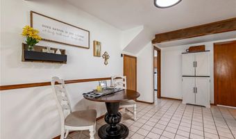 12460 Peach Orchard Rd, Bentonville, AR 72712