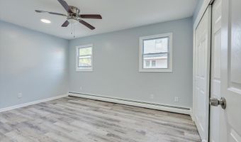 320 Demorest Ave, Avenel, NJ 07001