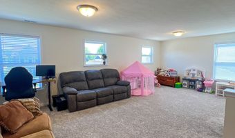 245 Lilly Ln, Batesville, IN 47006