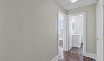 2 S Hartford Ave, Atlantic City, NJ 08401