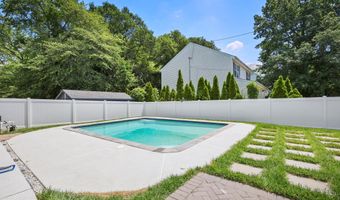 1555 LUKENS Ave, Abington, PA 19001