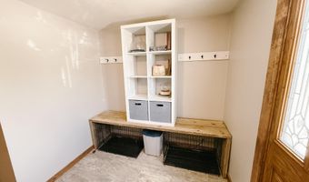 508 3rd Ave, Alton, IA 51003