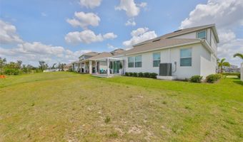 933 SIGNET Dr, Apollo Beach, FL 33572