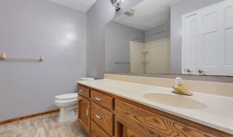 361 Country Woods Dr, Indianapolis, IN 46217