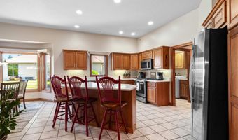 1908 Bent Tree Ct, Auburn, IN 46706