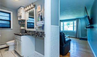 111 Belgium St, Cranston, RI 02920