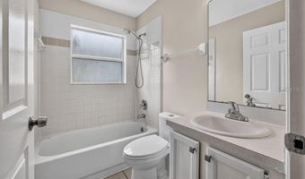 97 ABBEY HOLLOW Dr, Apopka, FL 32712