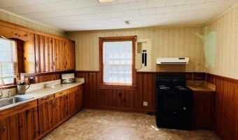 588 Second St, Ayden, NC 28513
