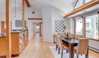 8604 TOBIN Rd, Annandale, VA 22003